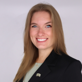 Savannah Dawson Headshot