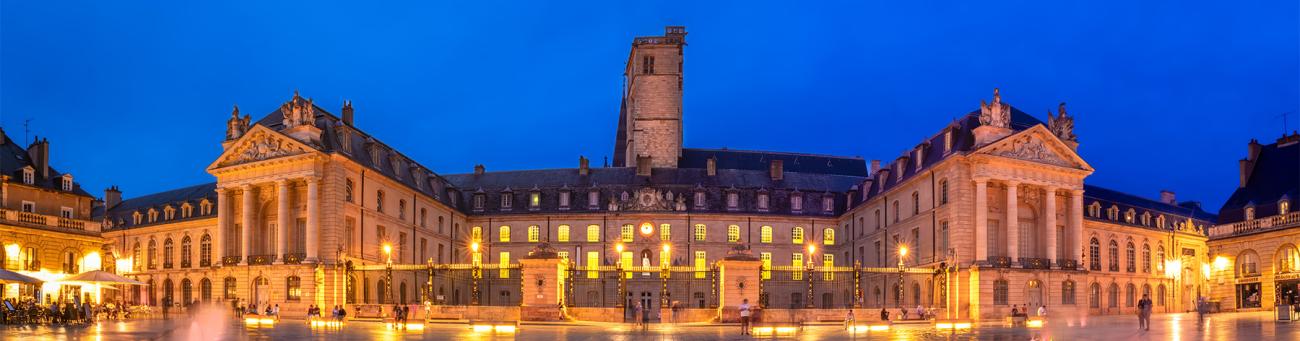 A stock photo of Liberation Square and the Palace of the Dukes of Burgundy (Palais des ducs de Bourgogne) in Dijon, France.