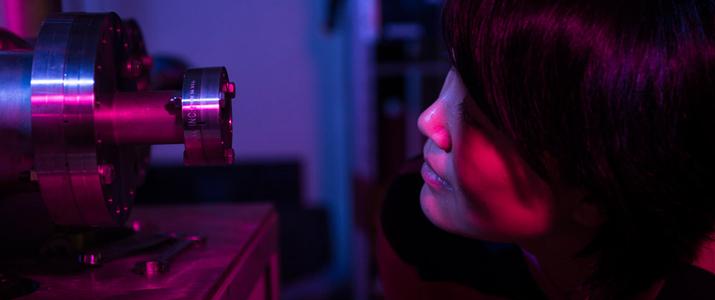 Congshang Wan conducts research in Dr. Martin Kordesch's lab.