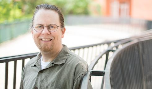Portrait of Steven Scanlan