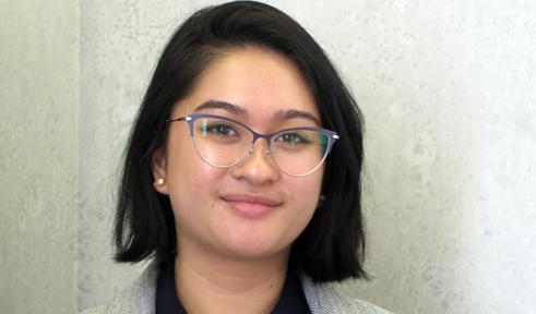 Gabrielle DeCastro, portrait