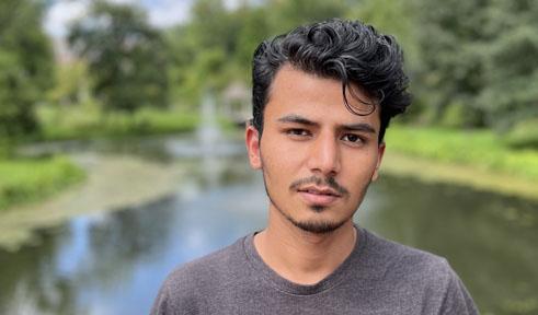 Abhinav Giri, portrait