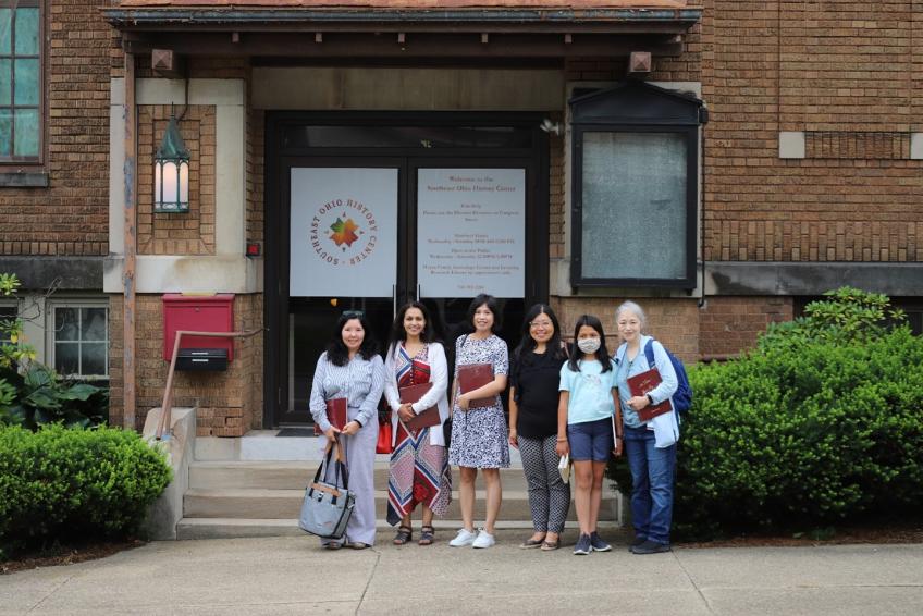 Members of the AAAA tour the Southeast Ohio History Center