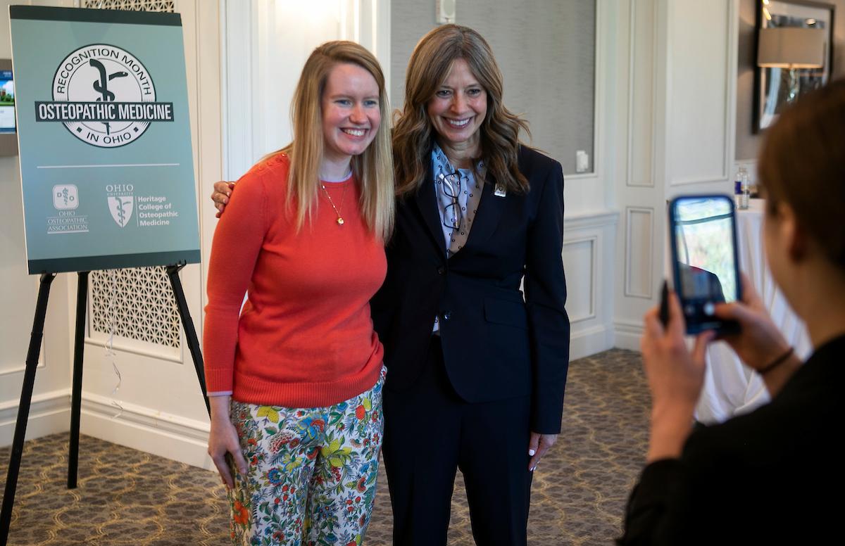 Dr. Amy Acton meets with OOS attendees