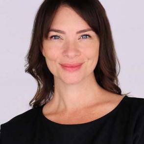 A photo of Paula Linscott 