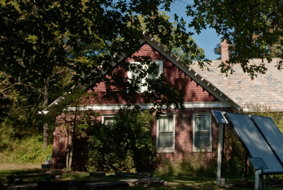 Photo of the Ohio University Ecohouse