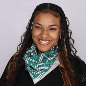Hadiya Ray headshot