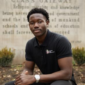 Des Owusu
