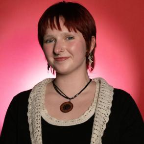 Alice Falkowski headshot