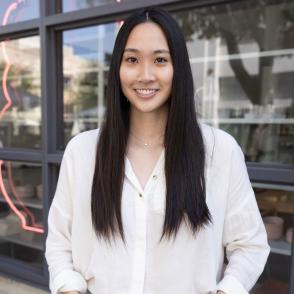 Kari Nakamura headshot
