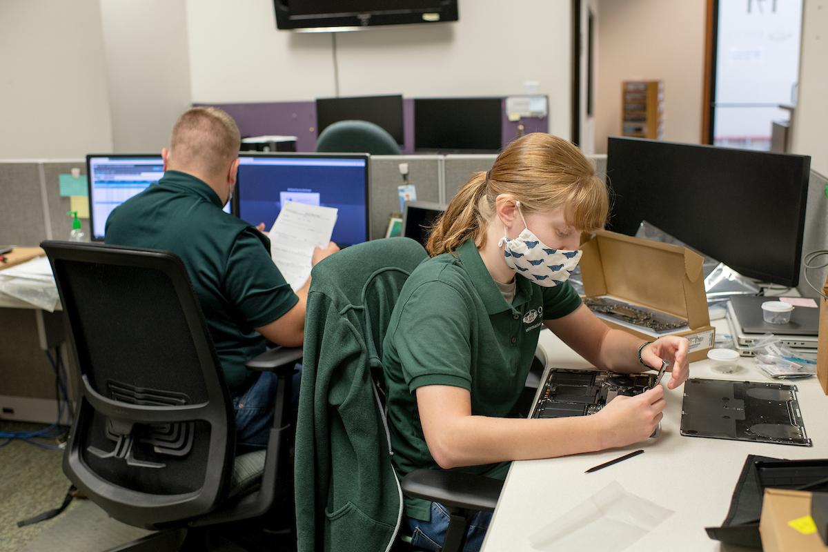 IT Student workers at Service Desk.