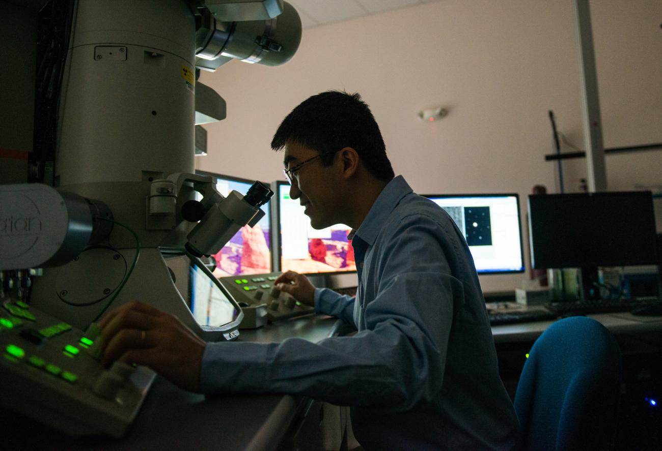 A student works at the CEER lab.