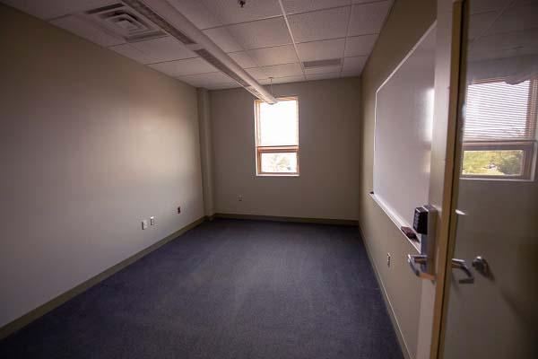 Room 220 empty
