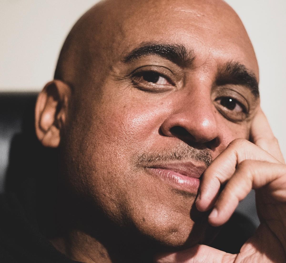 Raymond Leon Roker headshot