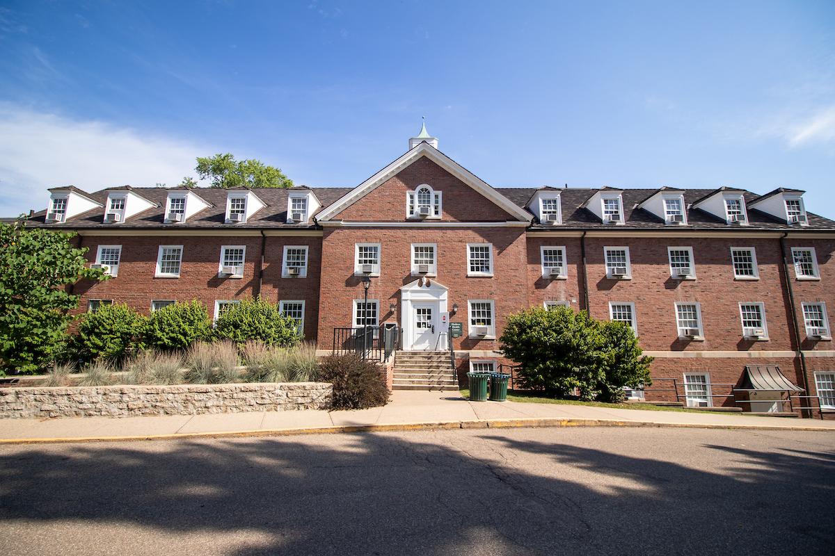 Hudson Health Center front view of building