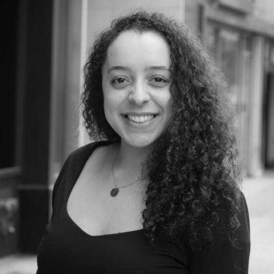 Emily Gayton Headshot.