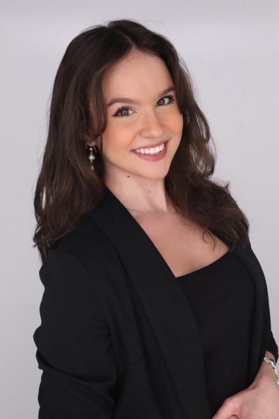 Lily Waskiewicz's profile picture Lily Waskiewicz Headshot